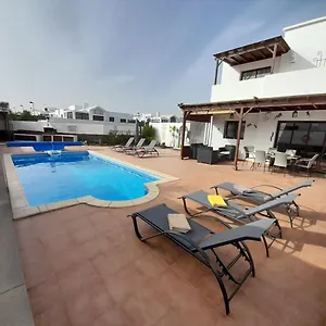 Dias Felices Playa Blanca (Lanzarote)